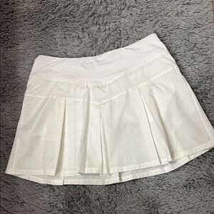 Ivivva White Pleated Tennis Skirt